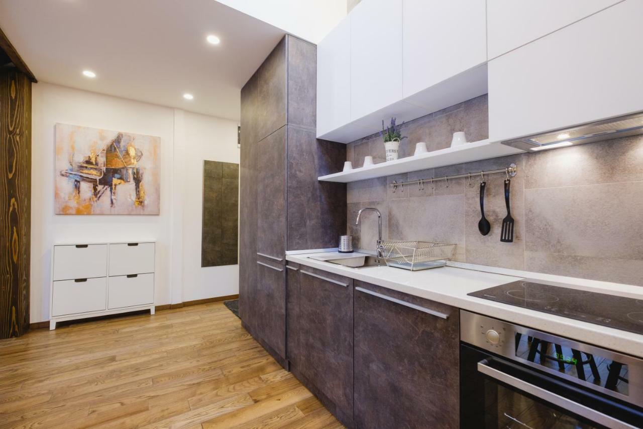 Apartment Lea Lux Belgrad Exteriör bild